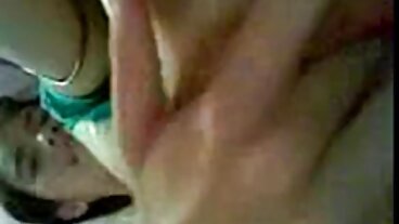 టీనేజ్ అమ్మాయిలు స్నానం తెలుగు తెలుగు సెక్స్ మూవీస్ చేస్తూ పట్టుబడ్డారు